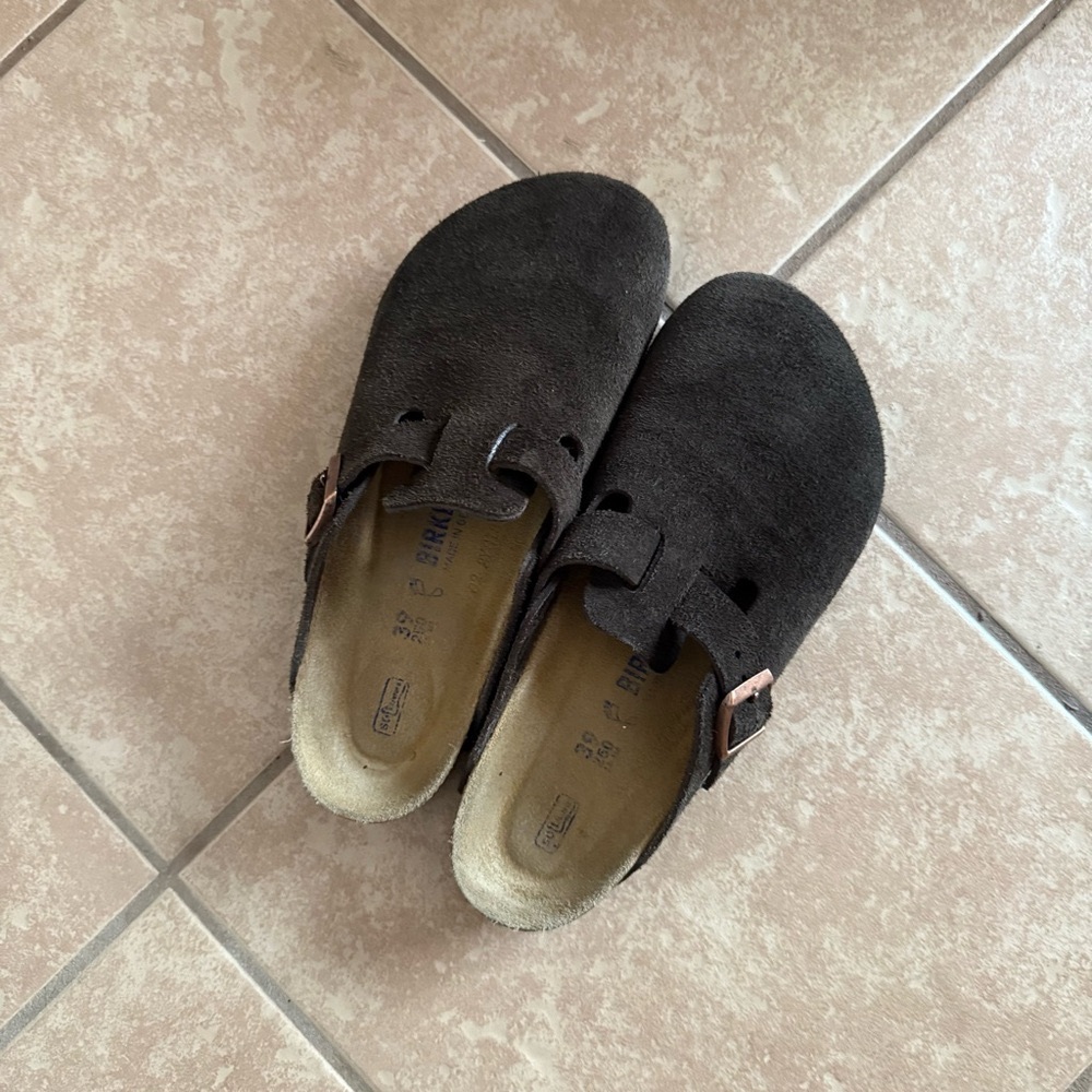 Birkenstock mocha Suede Mules